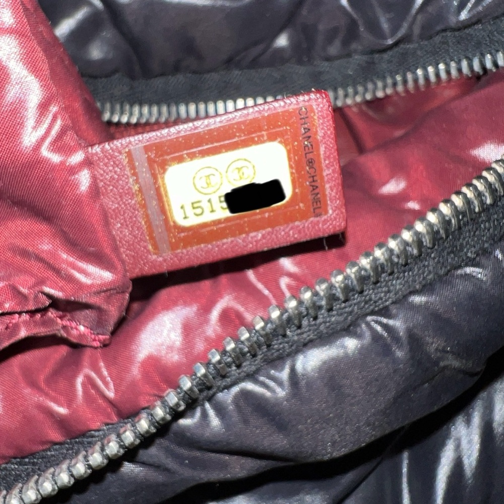 CHANEL Nylon Quilted Large Coco Cocoon Tote Black - Picture 11 of 16